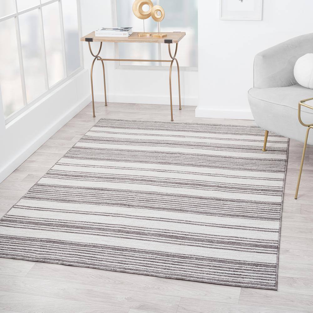 Winona 5' x 7' Ivory Wool and Synthetic Reversible Rug