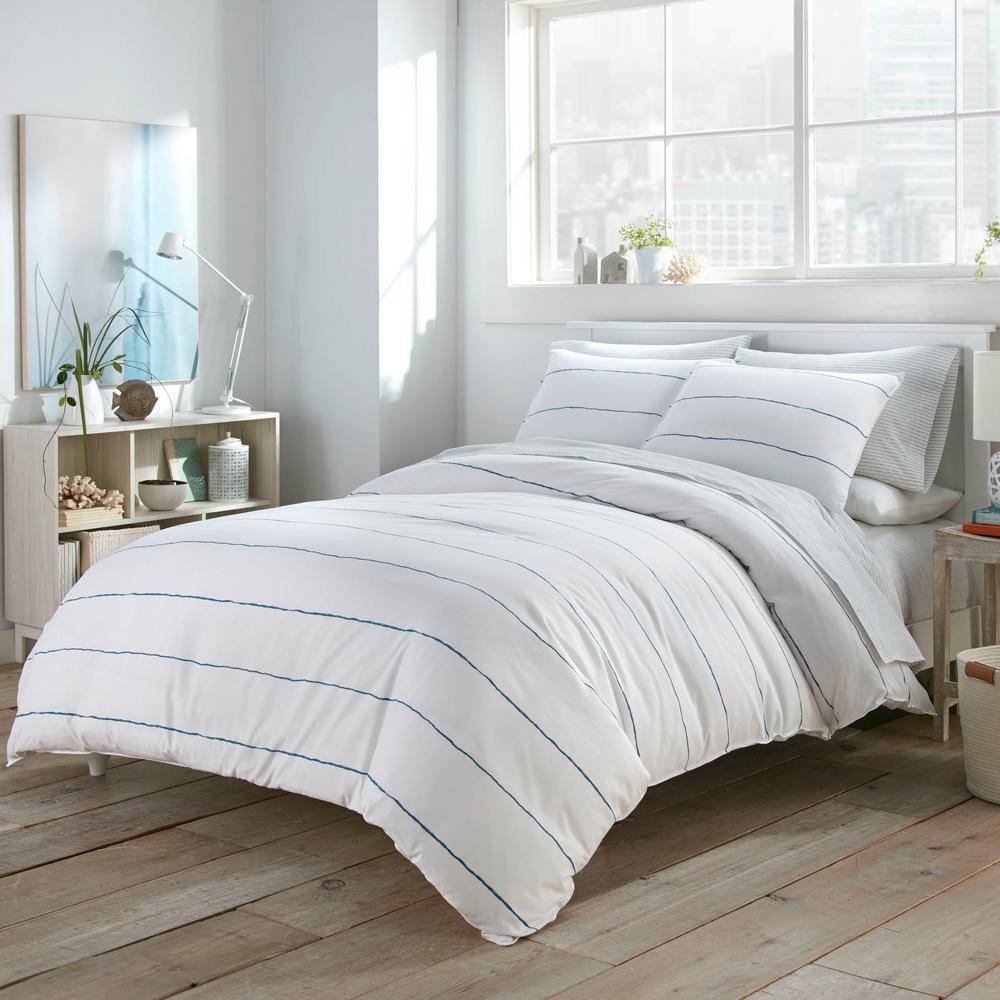 Navy and White Striped Microfiber Full/Queen Duvet Cover Set