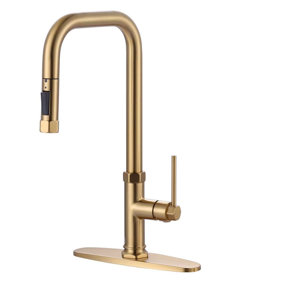 Single Handle Pull Down Sprayer Kitchen Faucet in Gold