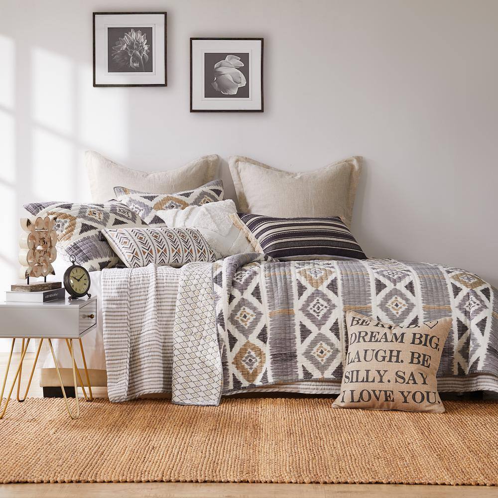 Taupe and White Cotton Twin Reversible Quilt Set