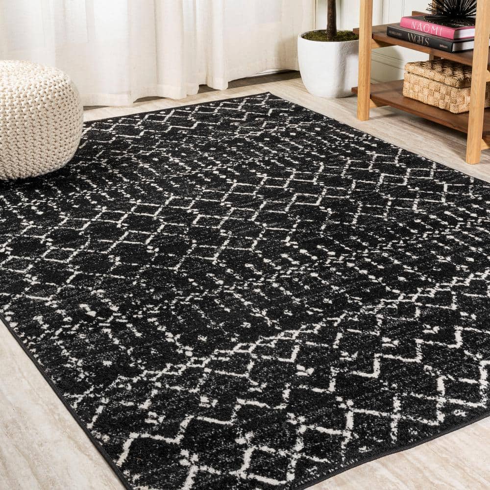 https://images.thdstatic.com/productImages/abebbc27-f5cf-4d7b-919a-c8661627e13c/svn/black-ivory-jonathan-y-area-rugs-moh101d-8-64_1000.jpg