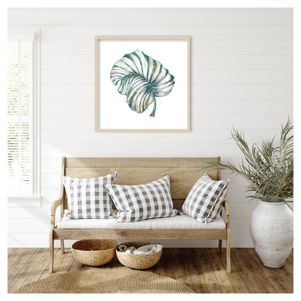 Island Leaf III Svelte Natural Framed Graphic Art Print