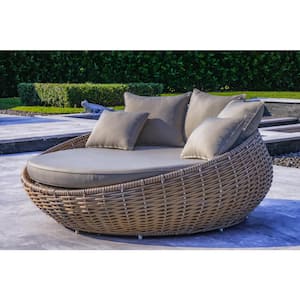 Anna White and Grey 1-Piece Wicker Aluminum Frame Outdoor Day Bed with Sunbrella Grey Cushions