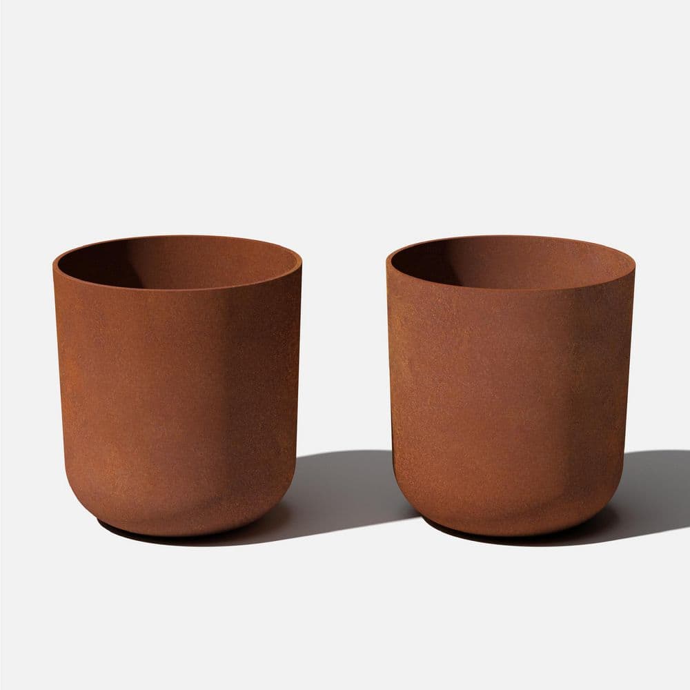 Patina Kona Large Rust Plastic Round Planter with Drainage Holes (18.5 in. L x 18.5 in. W x 19.75 in. H) (2-Pack) price history on PriceWatchPro
