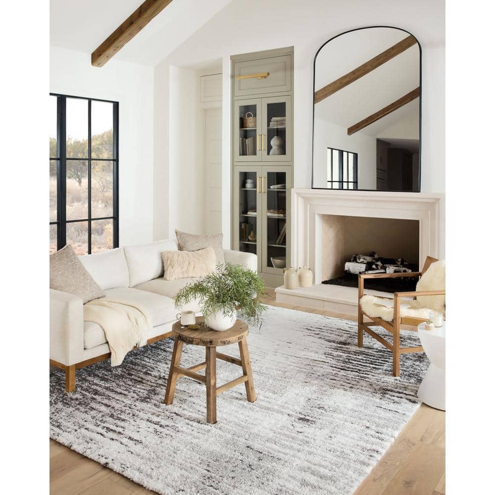 Gray and Cream Abstract Shag Area Rug, 2'3" x 4'