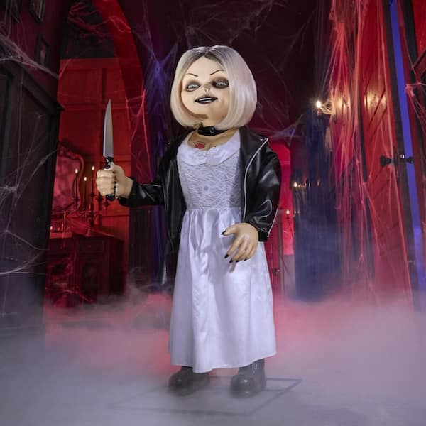 3.5 ft. Animated Tiffany Valentine Doll H37