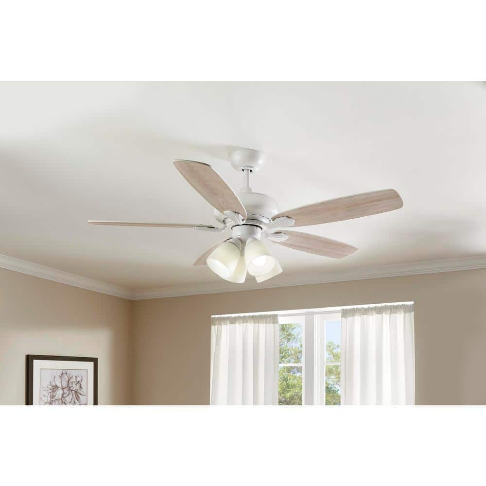ホワイトベリー Hampton Bay Hollis 52 in. Indoor LED Matte White Dry Rated Ceiling