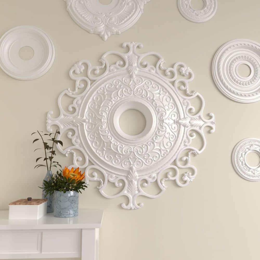Primed Gray Round Traditional Wood Ceiling Medallion