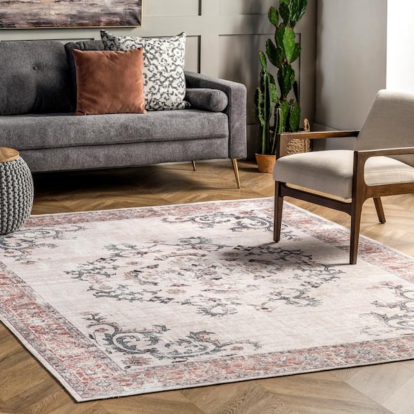 Layna Machine Washable Light Gray 4 ft. x 6 ft. Distressed Vintage Indoor Area Rug