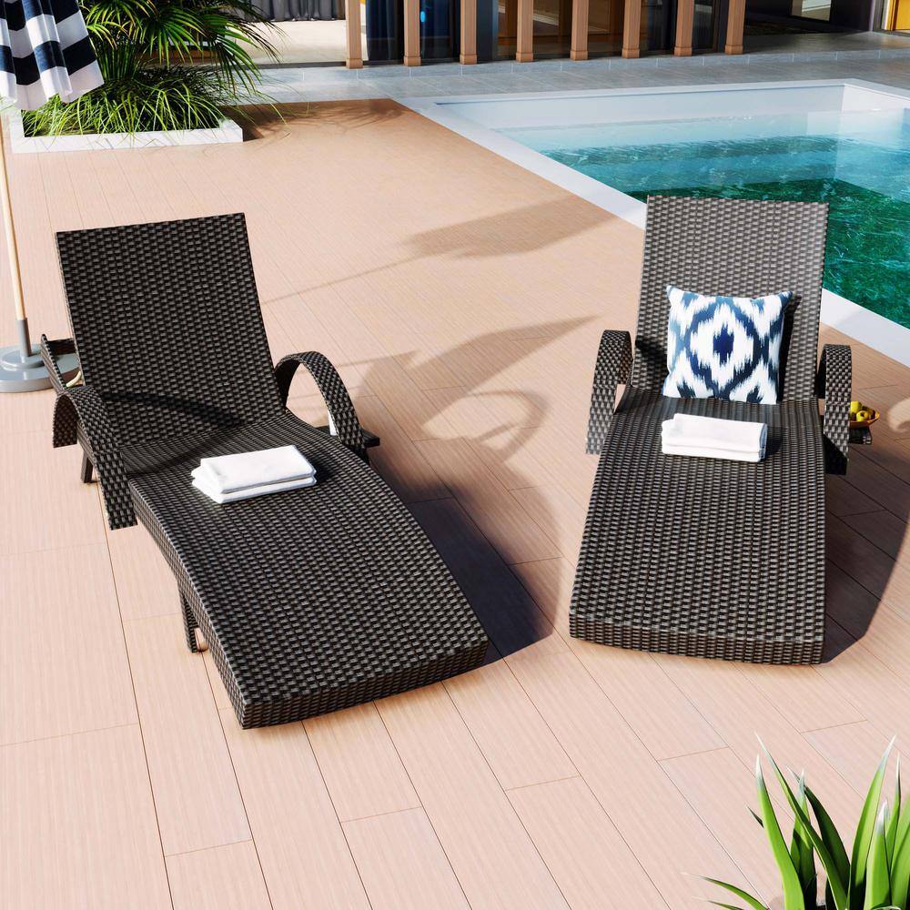 Tenleaf 2-Piece Black Wicker Reclining Outdoor Lounge Chair