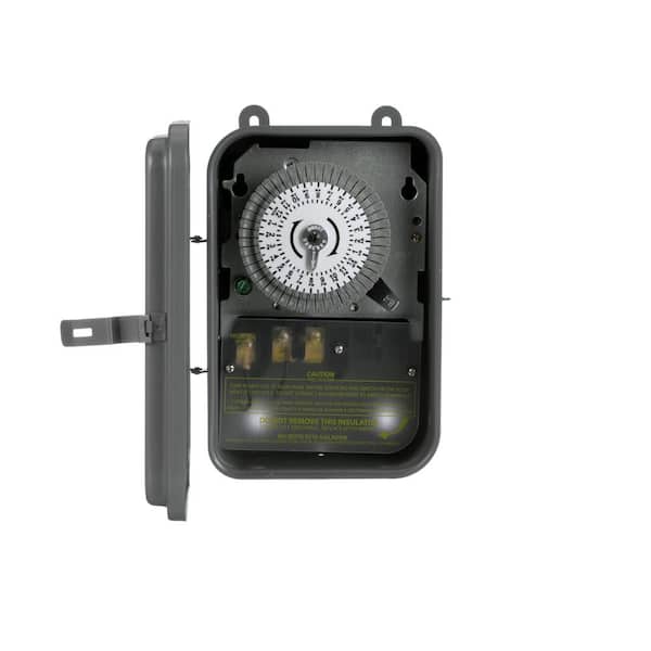 40-Amp 120-Volt SPST 24-Hour Mechanical Time Switch with Metal Outdoor Enclosure