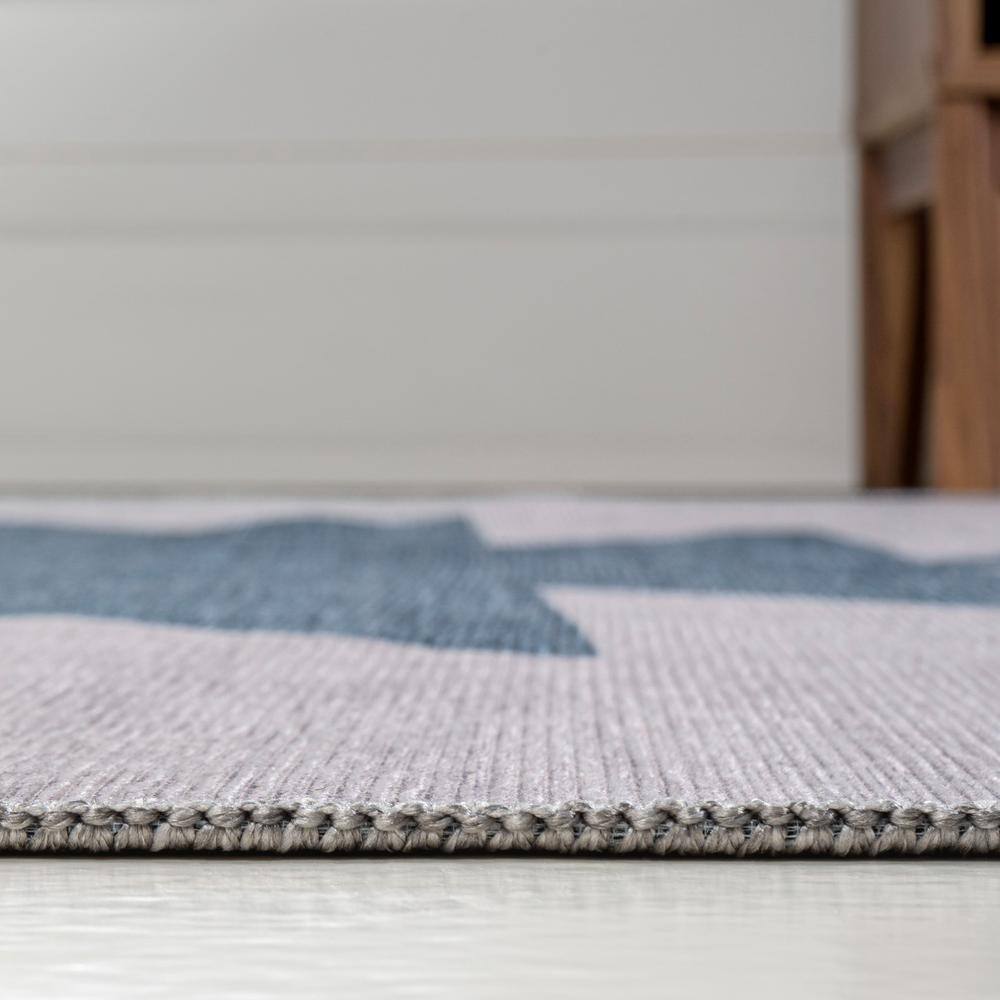 Chayton Gray and Blue Geometric Washable Chenille Area Rug