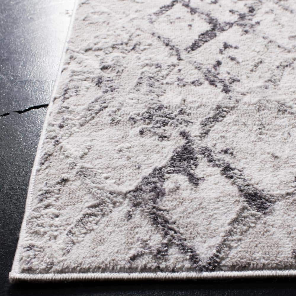 Reversible Abstract Gray Synthetic 26x18 Area Rug