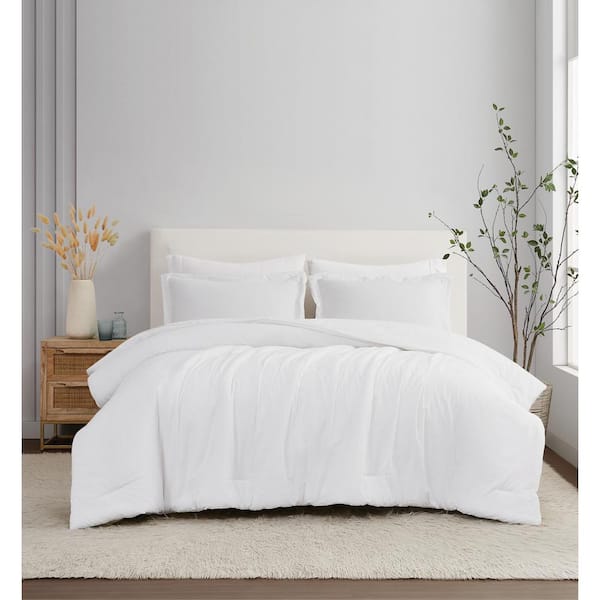 3 pc white cotton store full /queen comforter set !