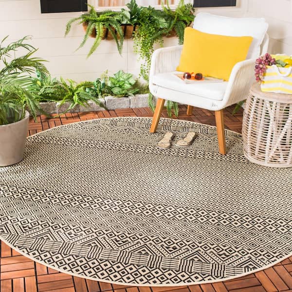 Courtyard Beige/Black 4 ft. x 4 ft. Tribal Striped Diamonds Indoor/Outdoor Patio  Round Area Rug