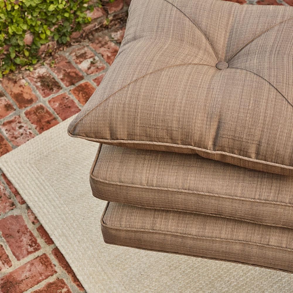 Copper Bronze 4-Person Square Outdoor Dining Set with Cushions