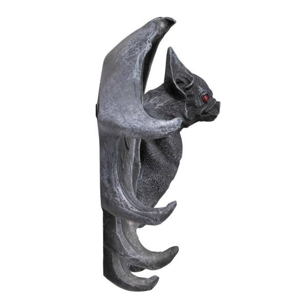 Design Toscano Vampire Bat Sculptural Hooked Wall Hanger Large