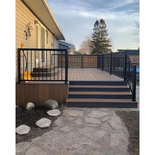 Vista 36 in. H x 72 in. W Black Aluminum Level Railing Kit