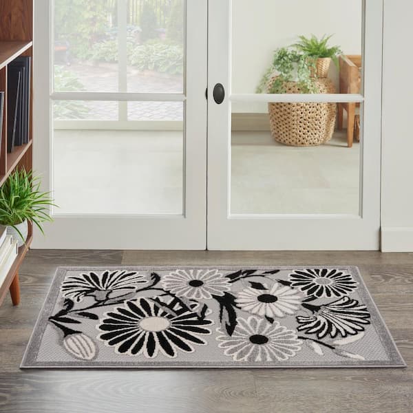 Aloha Black White doormat 3 ft. x 4 ft. Wild Flower Botanical Contemporary Indoor/Outdoor Area Rug