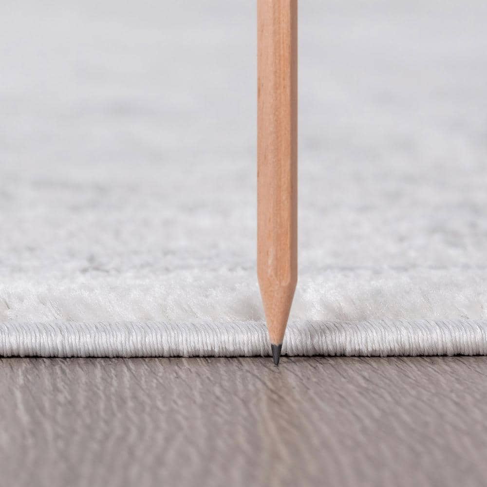 Nexus Reversible Gray Synthetic 2x3 Rectangular Rug