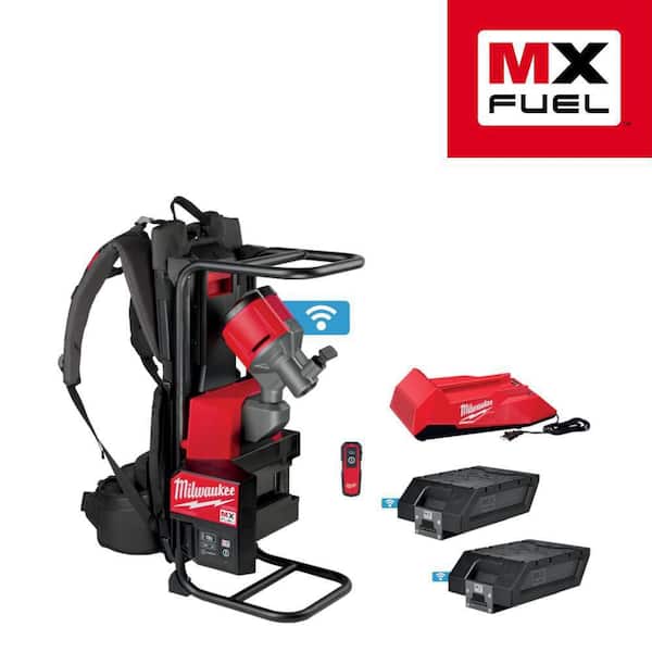 Milwaukee MX FUEL Lithium-Ion Cordless Concrete Vibrator Kit with (2) Batteries and Charger