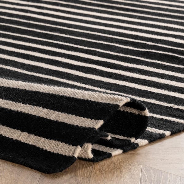 Nuloom Reese Striped Black 9 Ft X 12, Black And White Striped Rugs Australia