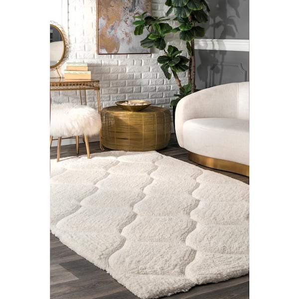 Elsha Trellis Shag White 6 ft. x 9 ft. Area Rug