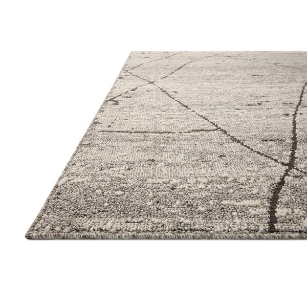 Fabian Grey/Charcoal 2 ft. 7 in. x 4 ft. Geometric Moroccan Area Rug