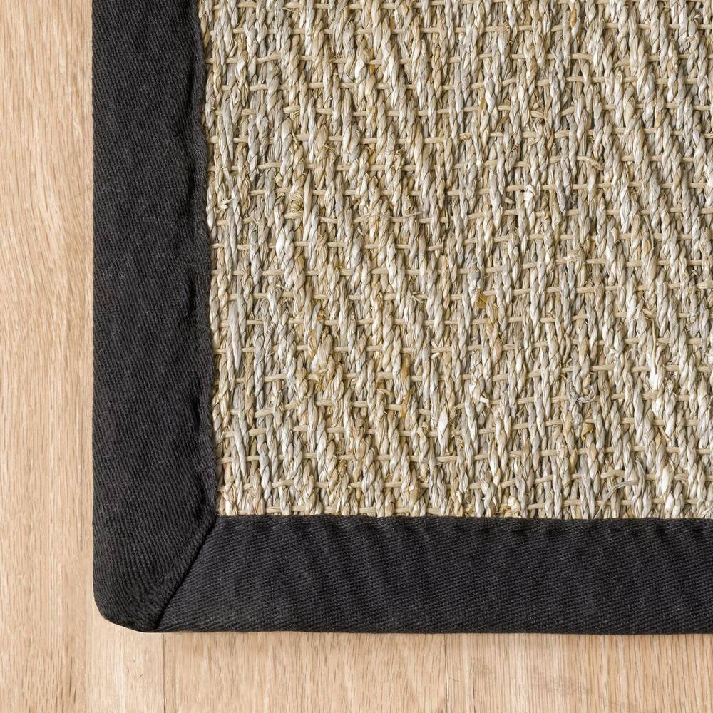 Elegant Herringbone Seagrass 4' x 6' Oval Area Rug in Black