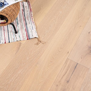 Tustin Grove White Oak XXL 5/8 in. T x 9.45 in. W Tongue and Groove Engineered Hardwood Flooring (34.10 sq. ft./case)