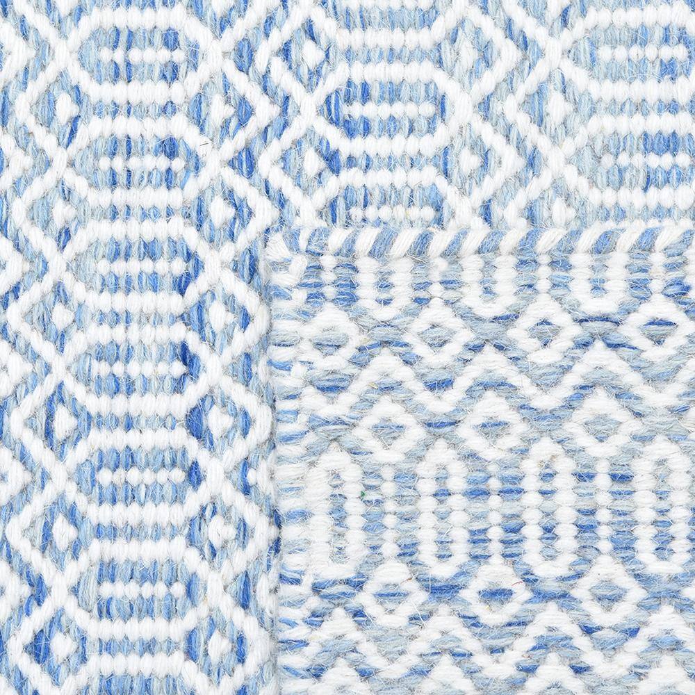 Cloud Blue Geometric Wool Flatweave Rug 6' x 9'