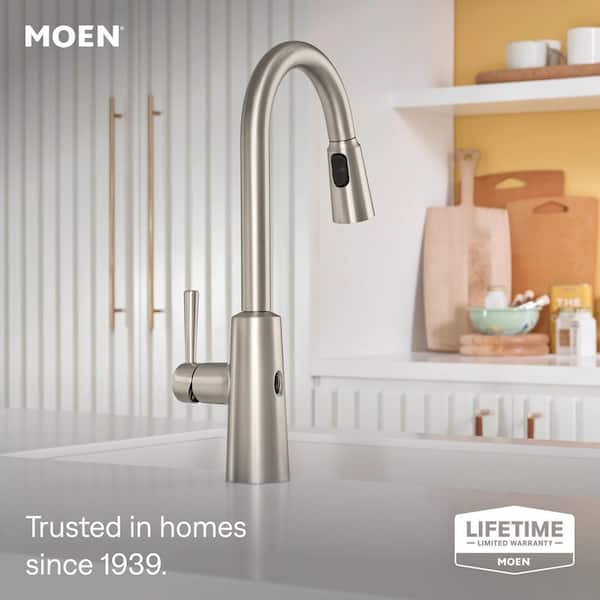 Riley Touchless Single Handle Pull-Down Sprayer Kitchen Faucet in Spot Resist Stainless
