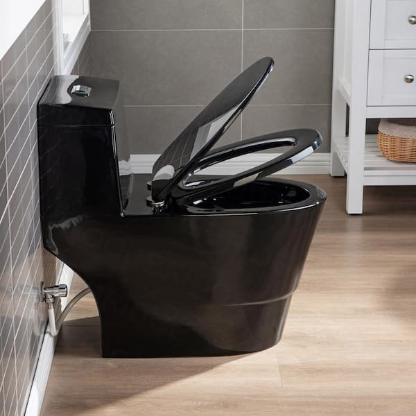 https://images.thdstatic.com/productImages/ad0f381f-b8b2-42bf-8c5e-e1a5c153068d/svn/chrome-button-woodbridge-one-piece-toilets-hb0941-4f_600.jpg