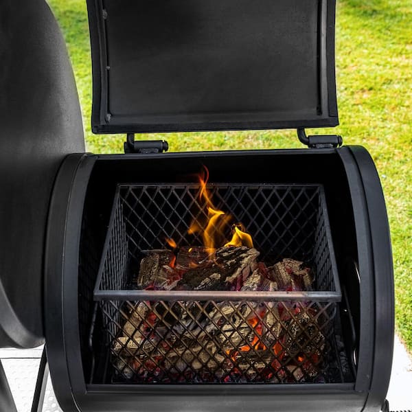 https://images.thdstatic.com/productImages/ad140037-3df5-4b3b-92fa-16d201f22426/svn/char-griller-charcoal-smokers-8250-1f_600.jpg
