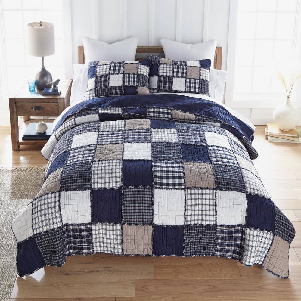 Checkerboard Indigo Cotton King Quilt Set with Shams