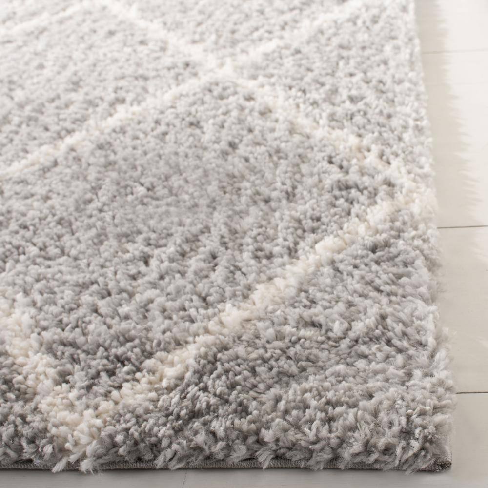 Gray Geometric Shag 8' x 10' Stain-Resistant Area Rug