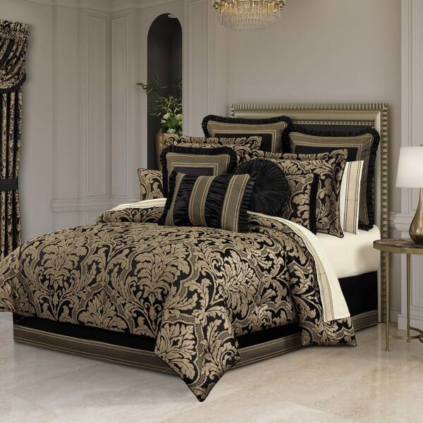 Unbranded Branson Black and Gold 4-Piece. Black Polyester California King Comforter Set 96 X 110 in.