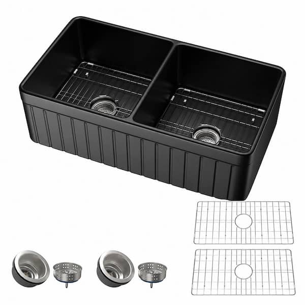 Zeafive Fia 33 in. Farmhouse Apron Front Double Bowls Matte Black