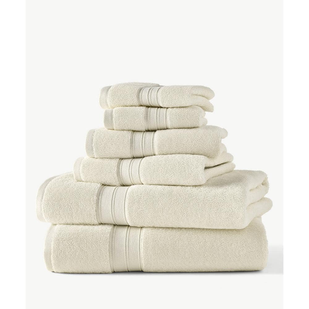 Soft Spun Cotton Polyester Blend Bath Towels