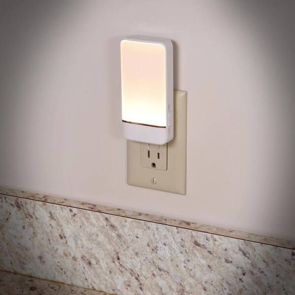 sylvania led sleek motion activated night light