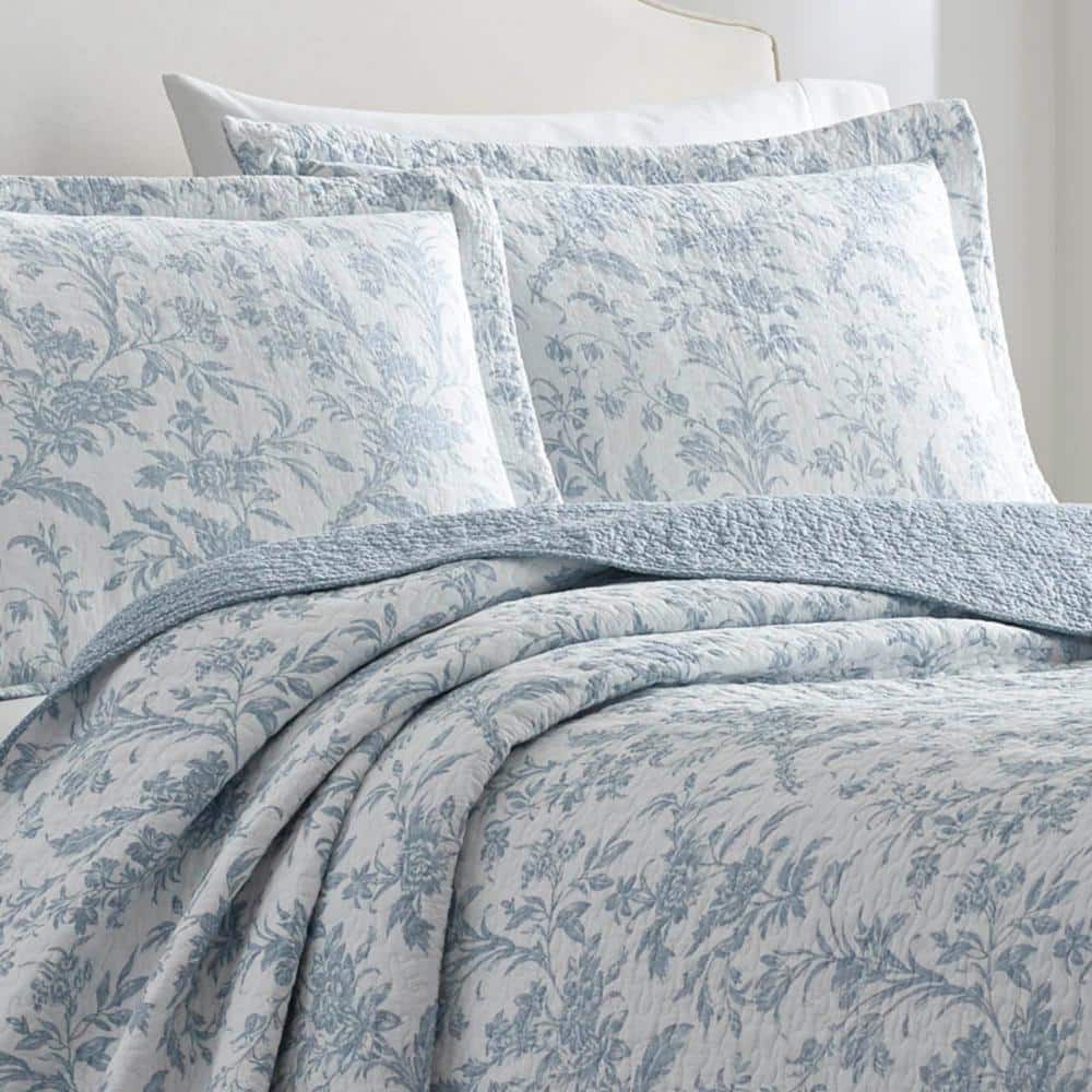 King Size Blue Cotton Reversible Quilt Set