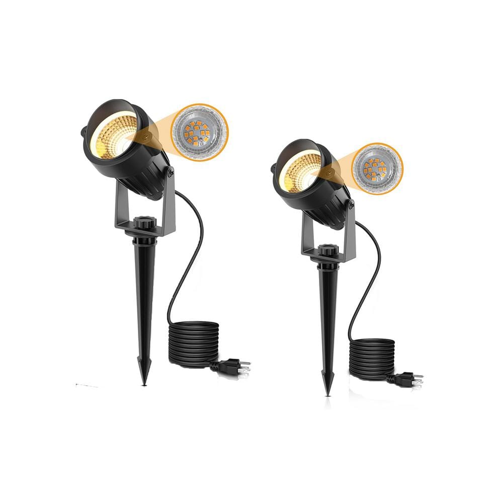 IP66 600 Lumens Black Plug-in Integrated LED Outdoor Spotlight with Dusk to