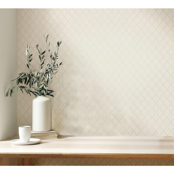 Santina Eggshell White Trellis Wallpaper Sample