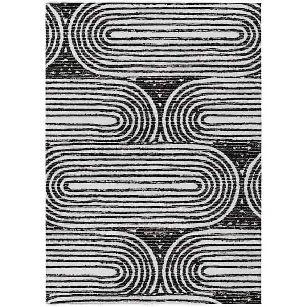 Black and White 8 ft. x 10 ft. Woven Abstract Rectangle Indoor/Outdoor Area Rug