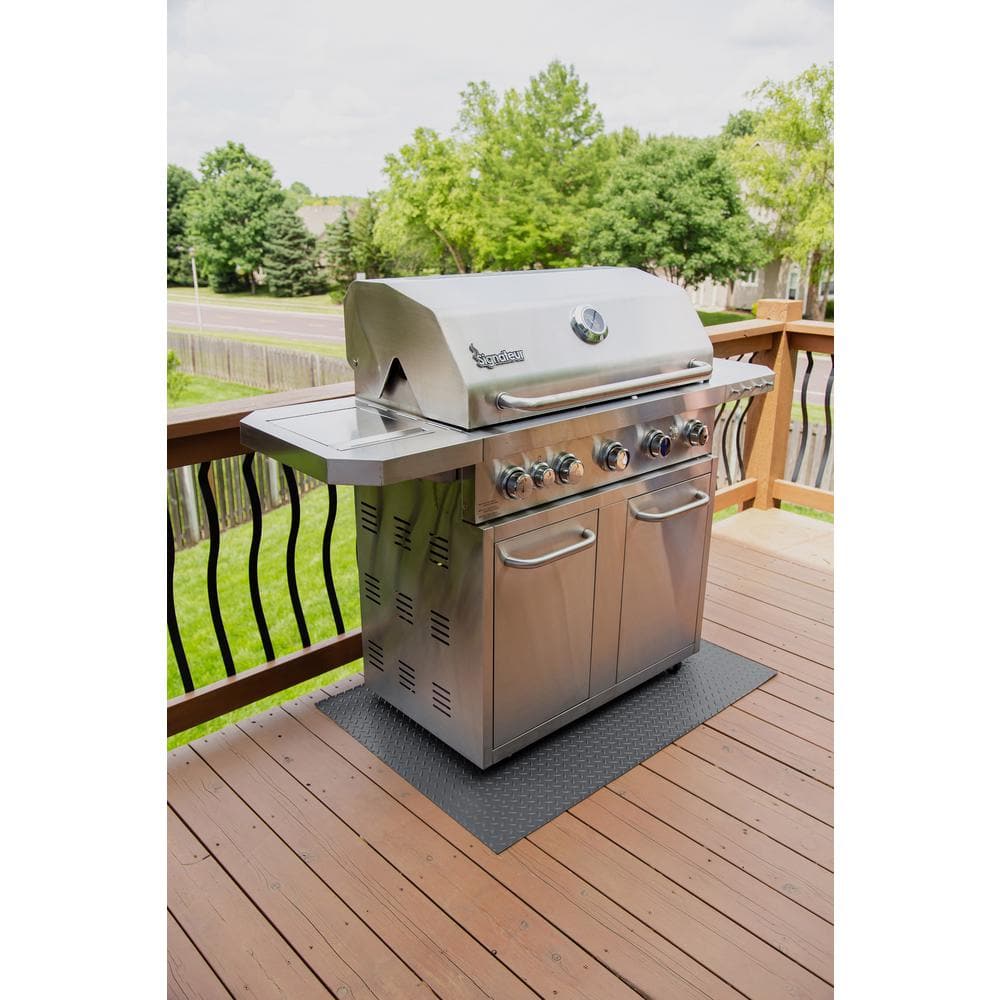Slate Grey Diamond Tread Polyvinyl Grill Mat 47" x 32"