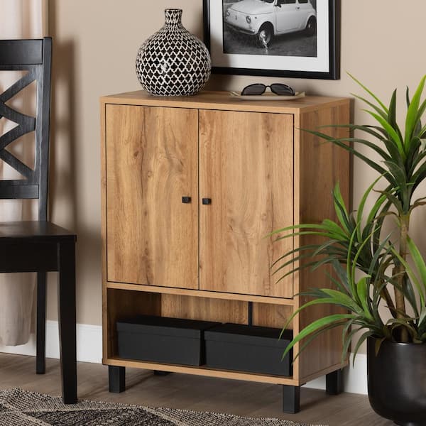 https://images.thdstatic.com/productImages/ad862a78-25cd-4367-b52f-f1ddd4fbc0ec/svn/oak-and-black-baxton-studio-shoe-cabinets-182-11688-hd-31_600.jpg