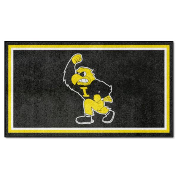 FANMATS Iowa Hawkeyes Black 3 ft. x 5 ft. Plush Area Rug 36632 The