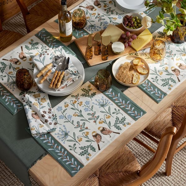 Company Cotton Floral Berry Bird 20 in. x 14 in. Beige Cotton Placemat (Set of 4)