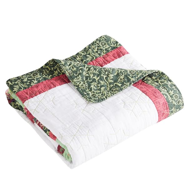 Greenland Home Fashions Christmas Tree Red Holiday 50 in. x 60 in. Cotton Rich Throw Blanket