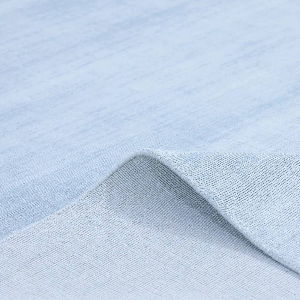 Elegant Hand-Loomed Viscose 8'x10' Light Blue Area Rug